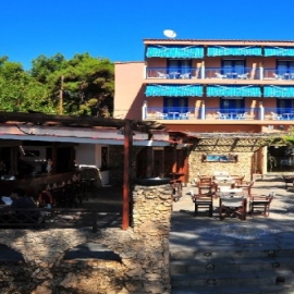 Beach Hotel Kapahi