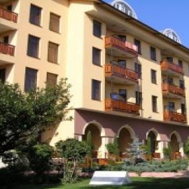 Hotel Estreya Palace